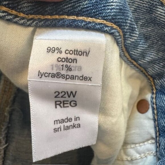 COPY - Maurices Womens Distressed Blue Denim Cheeky Taper Ankle 22W Regular Str… - Picture 11 of 13